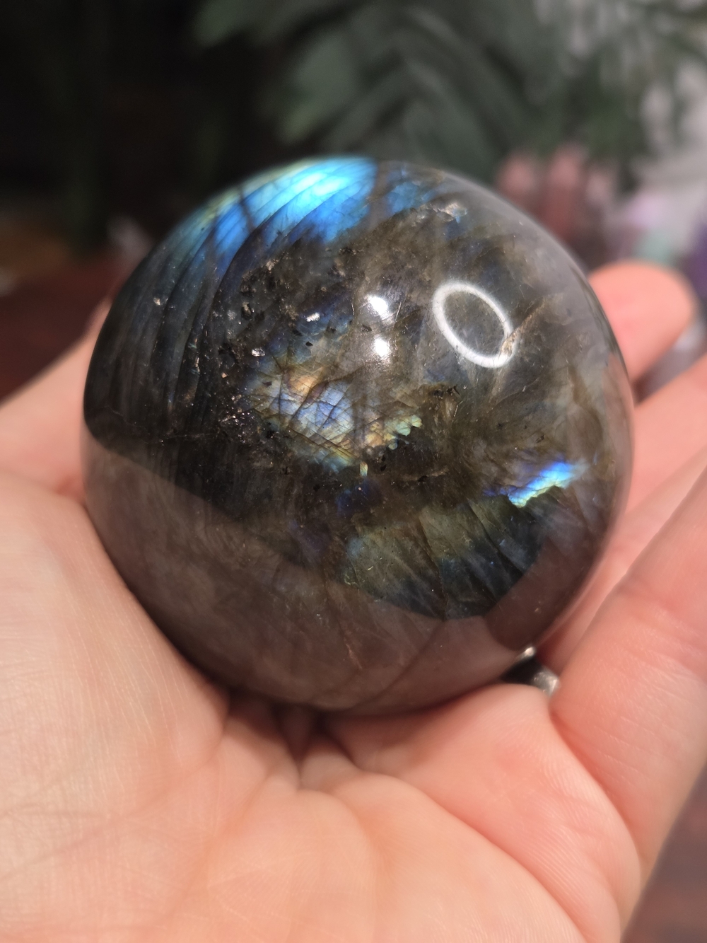 Flashy Labradorite Sphere - Picture 5 of 16